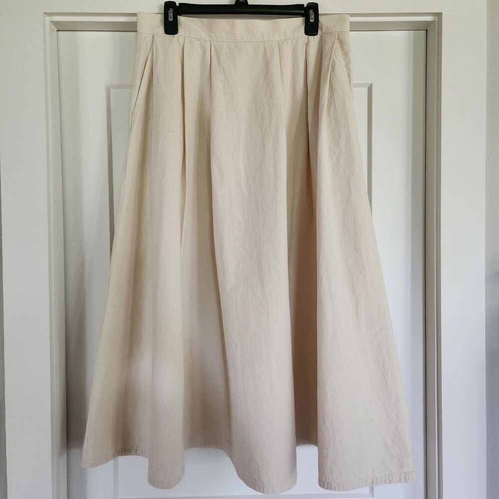 The J. Peterman Company 100% cotton vintage Beige full midi skirt, Size 16